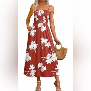 🆕Spaghetti Strap Maxi Dresses Smocked with Pockets